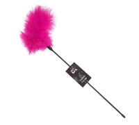 Щекоталка темно-розовая Art of Sex - Feather Tickler, перо молодого индюка