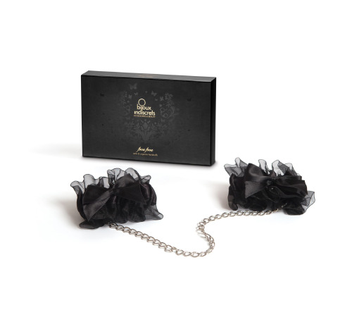 Наручники Bijoux Indiscrets - Frou Frou Organza handcuffs, атлас і органза, подарункова упаковка