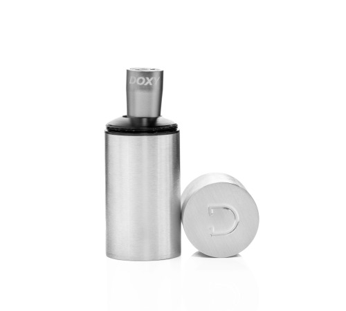 Мощная вибропуля DOXY SILVER в металлическом кейсе, ультрагладкая, 7 режимов