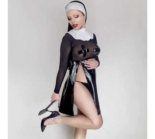 Эротичний костют черниці Зваблива Дезіре