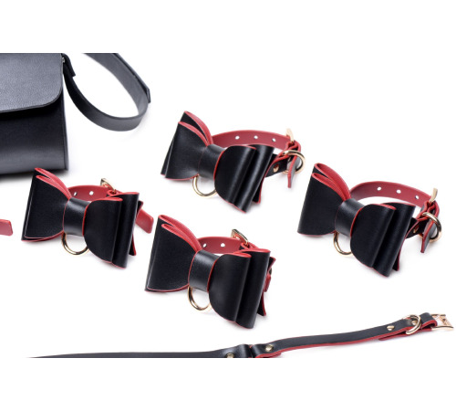 Набор БДСМ с дорожной сумкой Master Series: Bow — Luxury BDSM Set With Travel Bag, 11 предметов