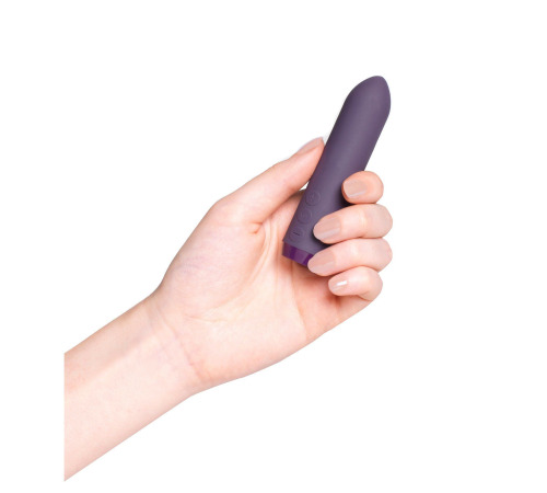 Минивибратор Je Joue - Classic Bullet Vibrator Purple с глубокой вибрацией и фиксацией на палец