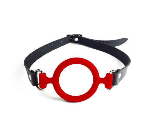 Кляп силиконовое кольцо натуральная кожа Art of Sex - Gag ring  внутренний диаметр кольца 40 мм, Красный