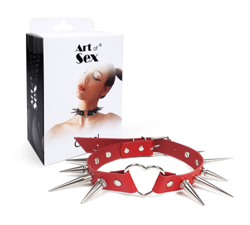 Чокер сердце с большими шипами, из натуральной кожи Art of Sex - Crystal, цвет Красный