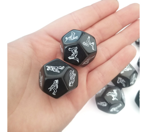 Кубик с позами 12 граней, черный