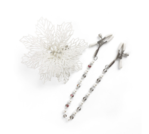 Зажимы для сосков с жемчужной цепочкой Лорин