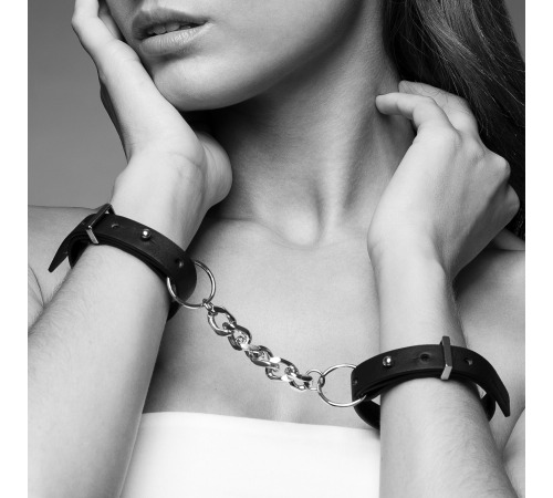 Наручники Bijoux Indiscrets MAZE - Thin Handcuffs Black