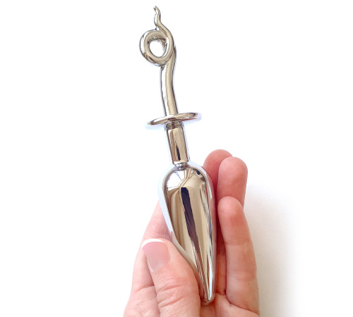 Анальна пробка Крапля металева з хвостиком