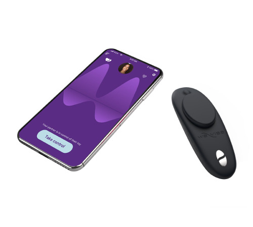 Смарт-вібратор у трусики We-Vibe Moxie Satin Black з пультом ДУ