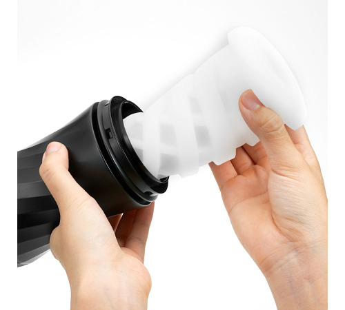 Мастурбатор Tenga Air-Tech TWIST Tickle Red с изменяемой тугостью обхвата, эффект глубокого минета