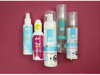 НОВИНКИ!!! Очищающие средства в виде спреев и пенок для игрушек и тела.
