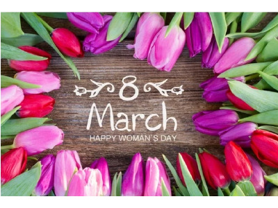 Мы празднуем вместе с вами!