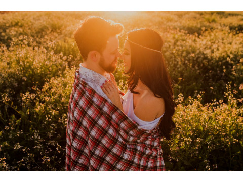 Как разнообразить интимную жизнь в браке